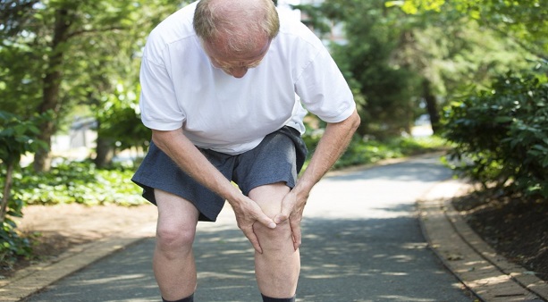 Подагрический артрит коленного сустава